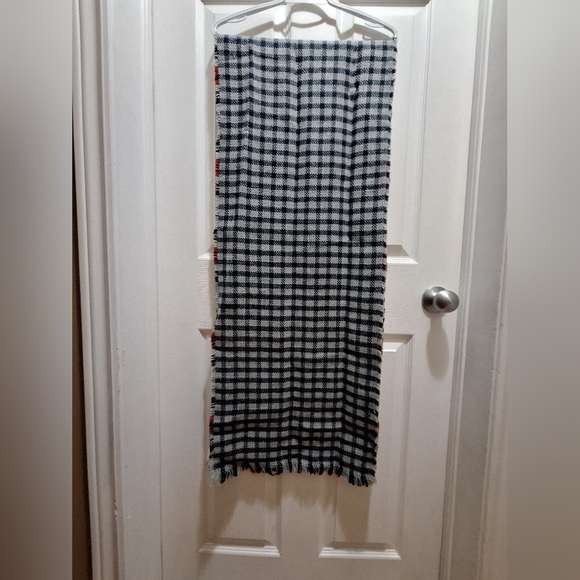 Roots Cumberland Reversable Scarf - Picture 5 of 9